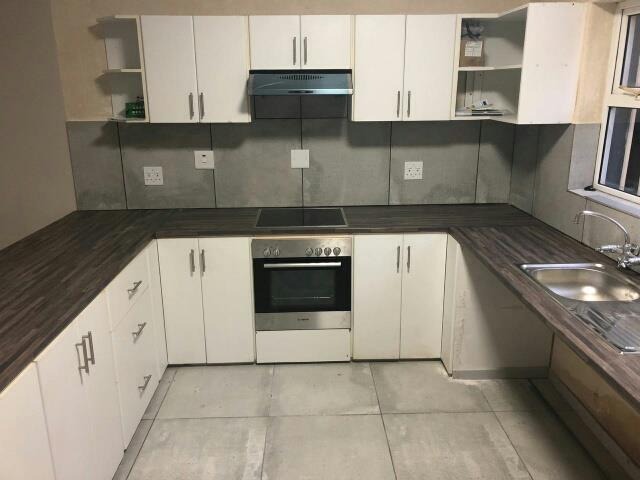 To Let 3 Bedroom Property for Rent in Devils Peak Western Cape